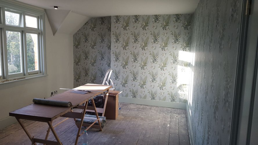 Wallpapering - photo 15